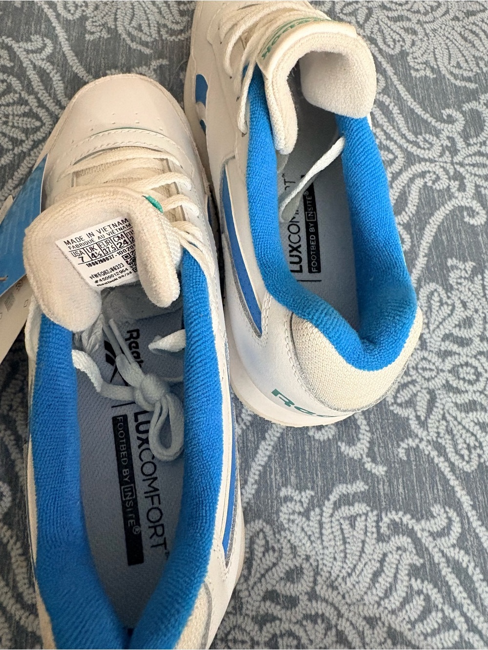 Reebok Kids White Sneakers with Blue Accents - Picture 4 of 6